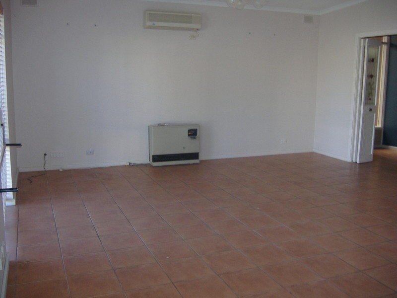 25 Mailey Court, Parafield Gardens SA 5107