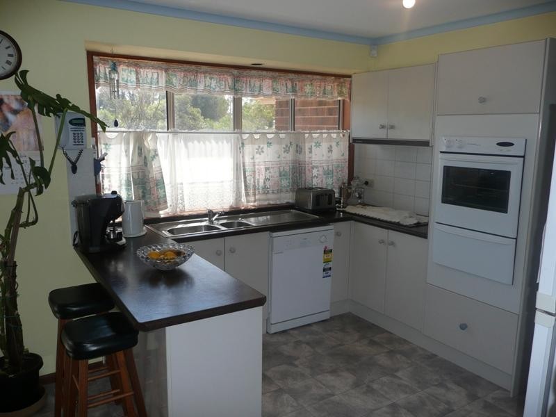 51 Pederick Road, Lewiston SA 5501