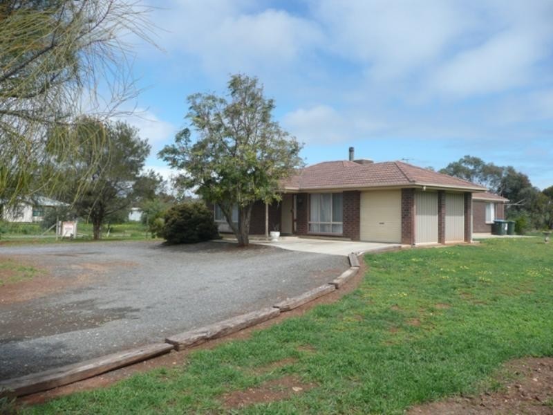 51 Pederick Road, Lewiston SA 5501