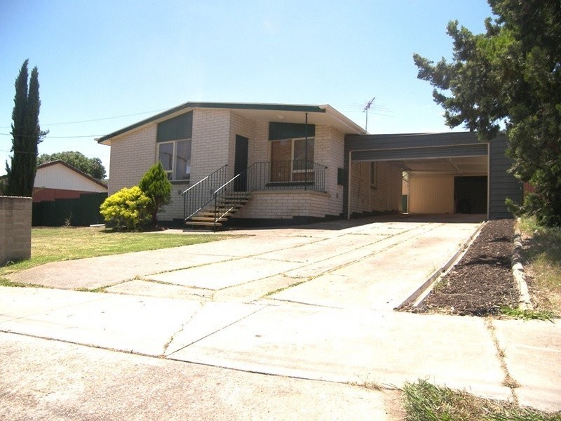 4 Royston Avenue, Ingle Farm SA 5098