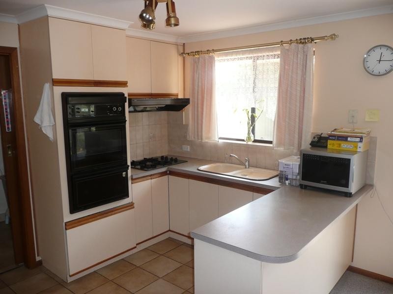 Unit 2/8 Joanne Terrace, Parafield Gardens SA 5107