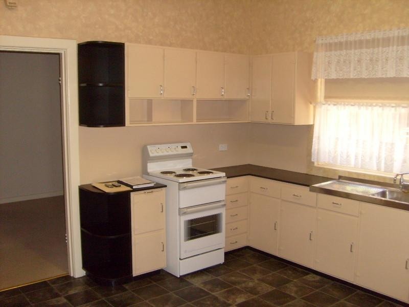 40 Edith Terrace, Balaklava SA 5461