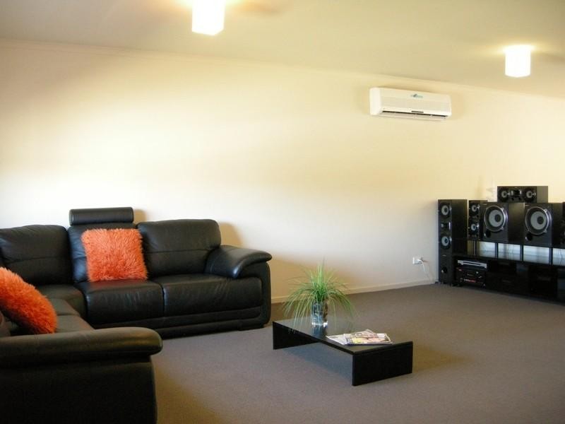 26 Hughes Court, Walkley Heights SA 5098