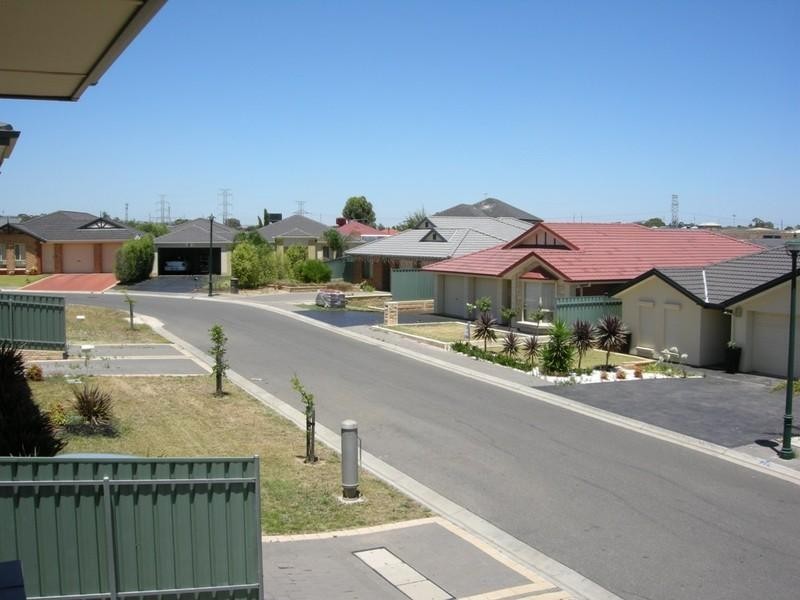 26 Hughes Court, Walkley Heights SA 5098