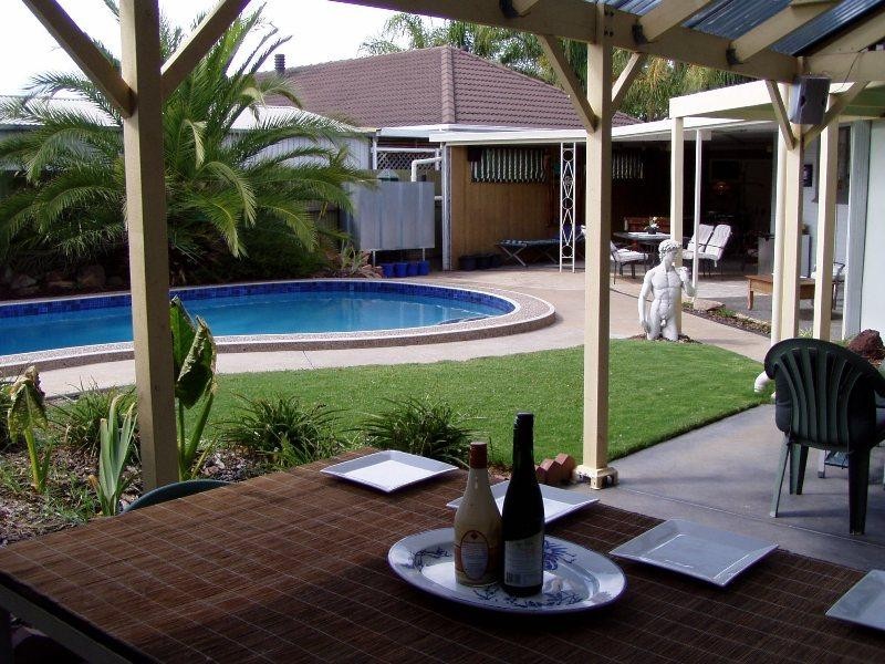 10 Lamorna Parade, Parafield Gardens SA 5107