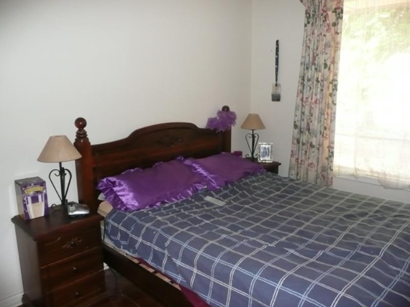 18 Kalina Avenue, Para Vista SA 5093