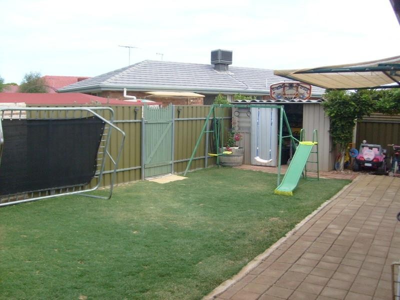 12 Boves Court, Paralowie SA 5108