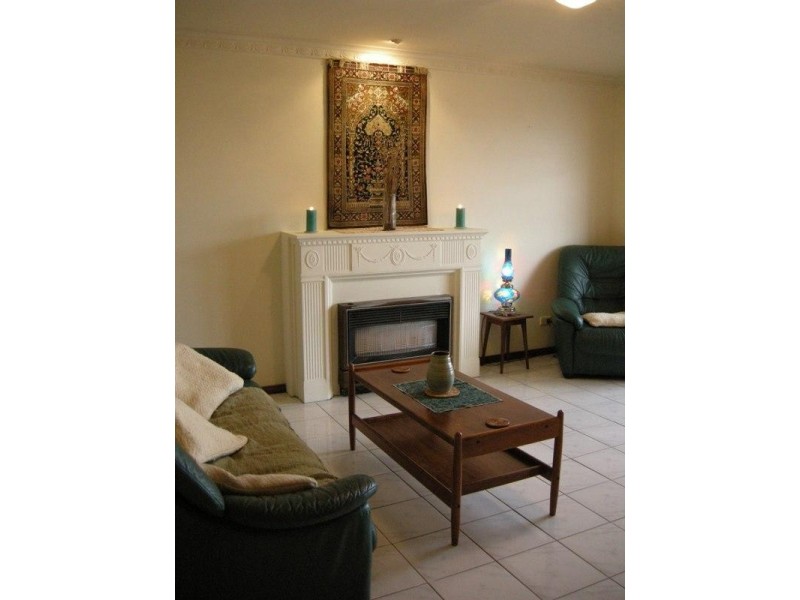 4/8 Hansen Court, West Lakes Shore SA 5020