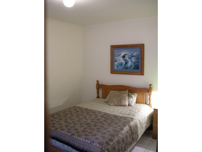 4/8 Hansen Court, West Lakes Shore SA 5020