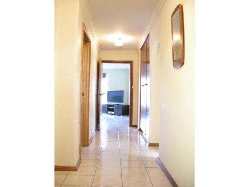 4/8 Hansen Court, West Lakes Shore SA 5020