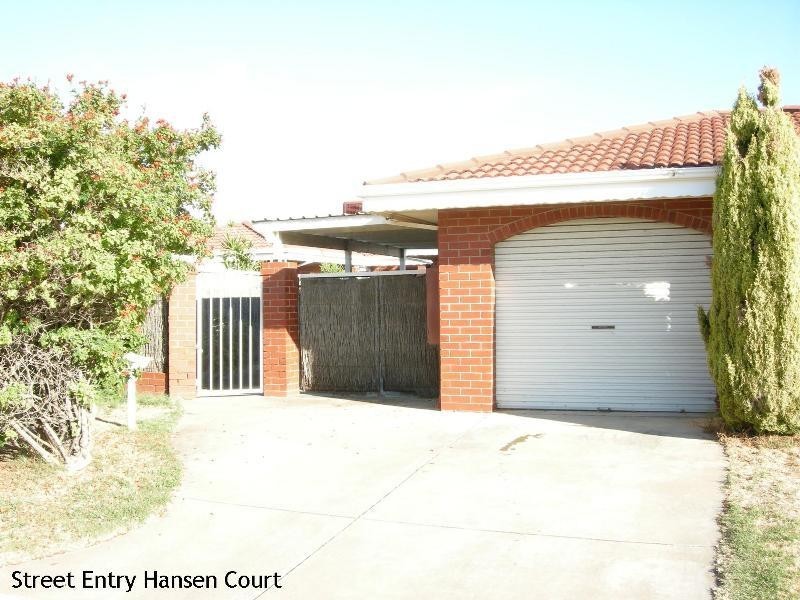 4/8 Hansen Court, West Lakes Shore SA 5020