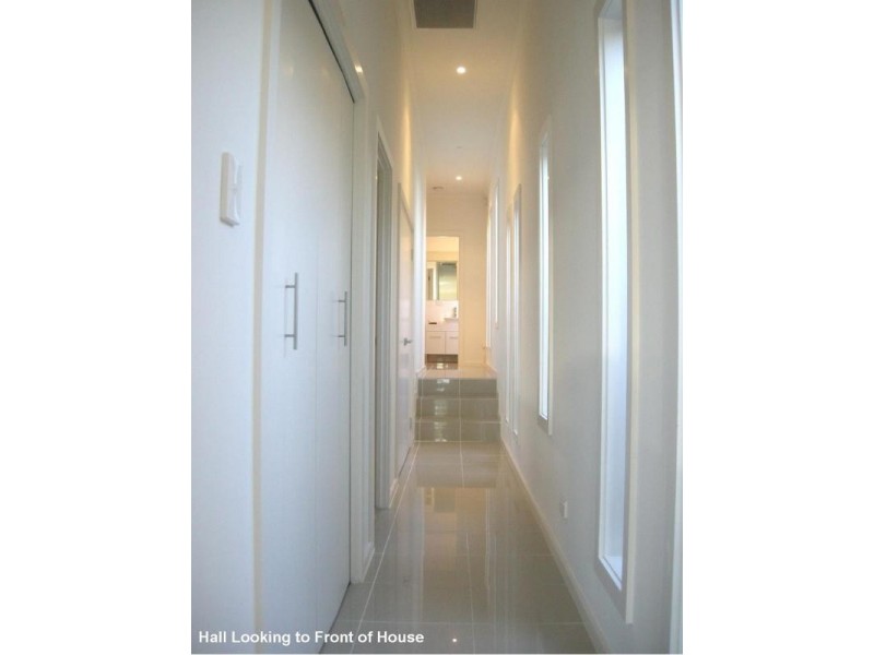 25C Clearview Crescent, Clearview SA 5085