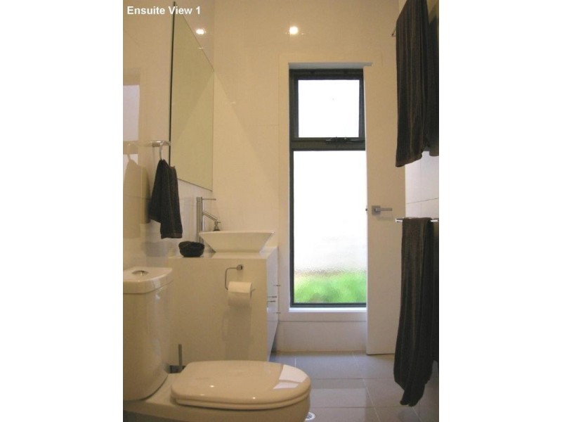 25C Clearview Crescent, Clearview SA 5085