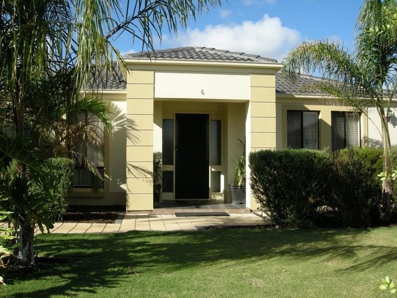 6 Hughes Court, Walkley Heights SA 5098