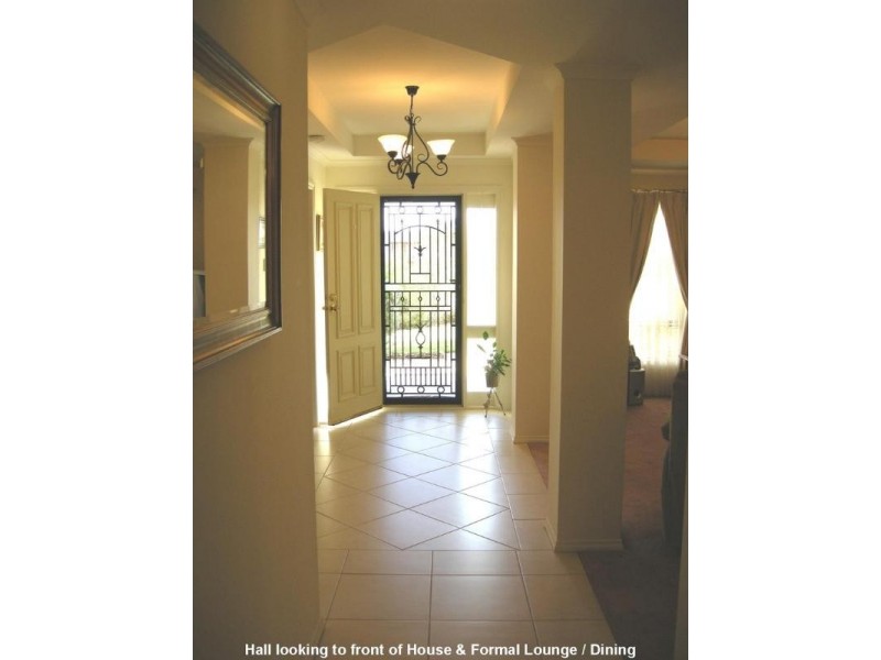 6 Hughes Court, Walkley Heights SA 5098