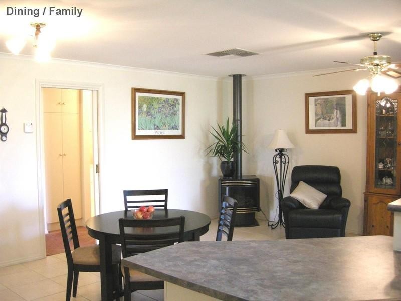 6 Hughes Court, Walkley Heights SA 5098