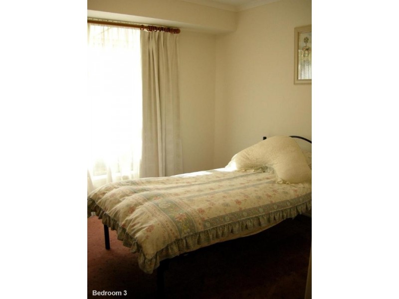 6 Hughes Court, Walkley Heights SA 5098