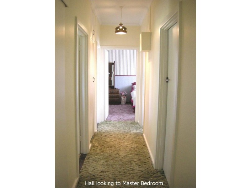 35 Collingbourne Drive, Elizabeth Vale SA 5112