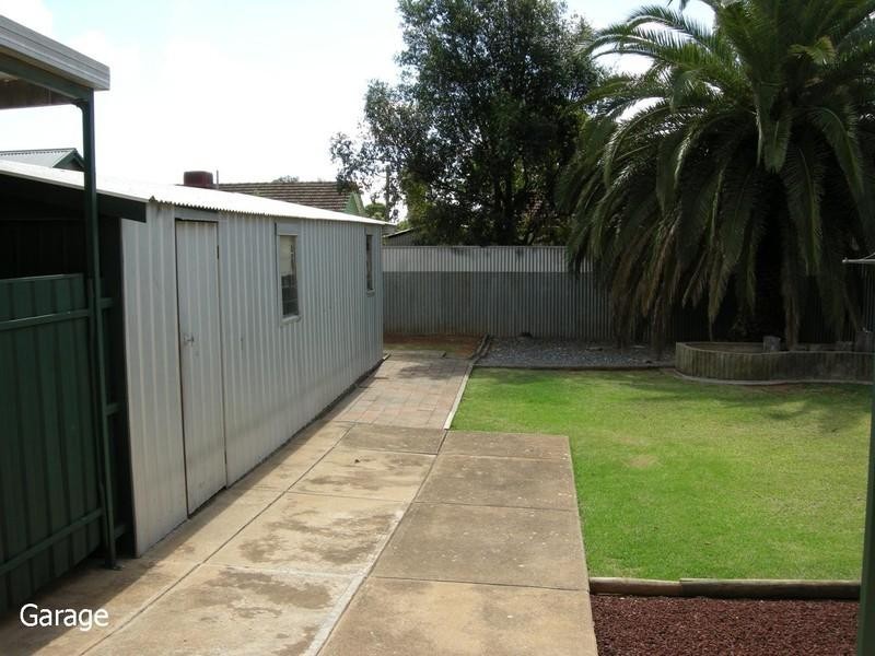 35 Collingbourne Drive, Elizabeth Vale SA 5112