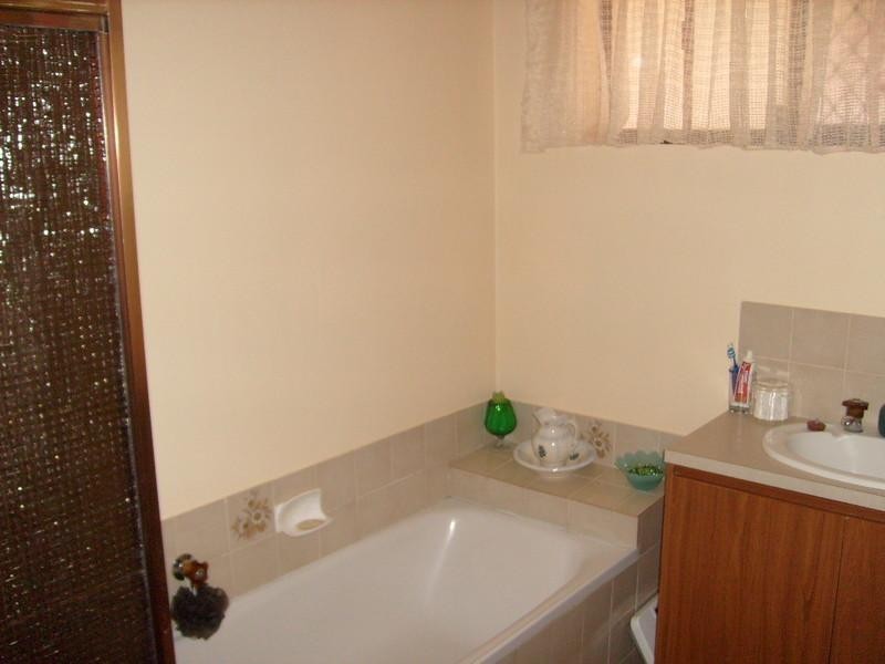 47 Potts Crescent, Burton SA 5110