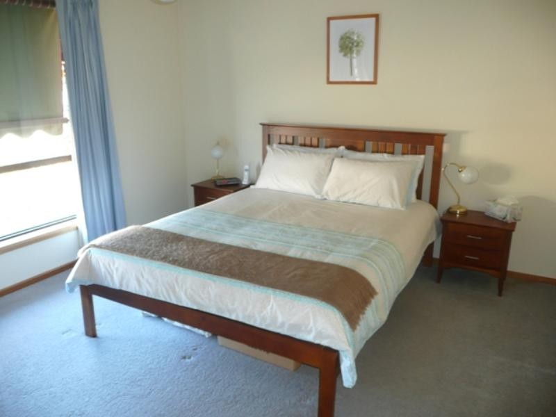 6 Olive Court, Parafield Gardens SA 5107