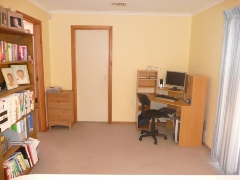 6 Olive Court, Parafield Gardens SA 5107