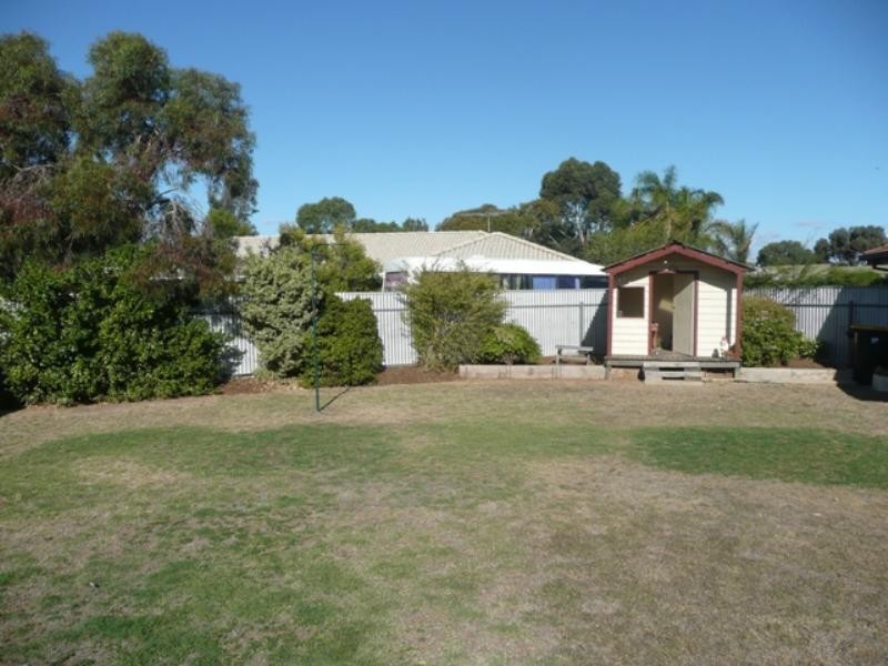 6 Olive Court, Parafield Gardens SA 5107