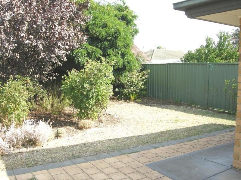4B Leslie Avenue, Campbelltown SA 5074