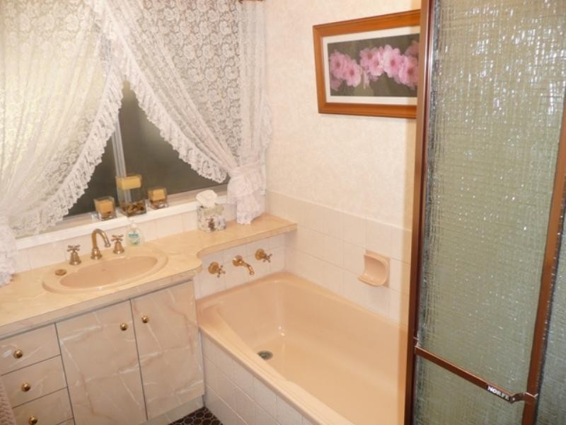 11 Francis Crescent, Salisbury Heights SA 5109