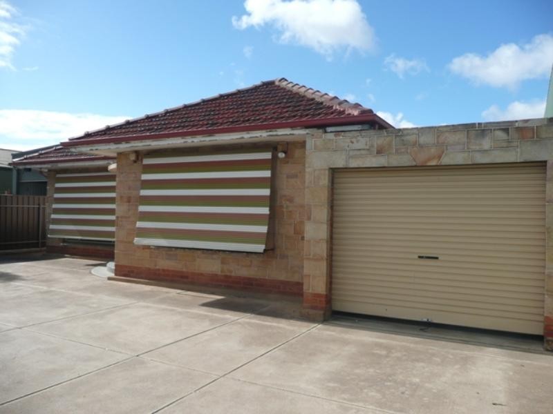 302 Hanson Road, Wingfield SA 5013