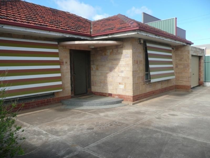 302 Hanson Road, Wingfield SA 5013