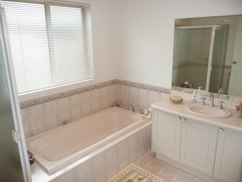 34 Parkway Circuit, Parafield Gardens SA 5107