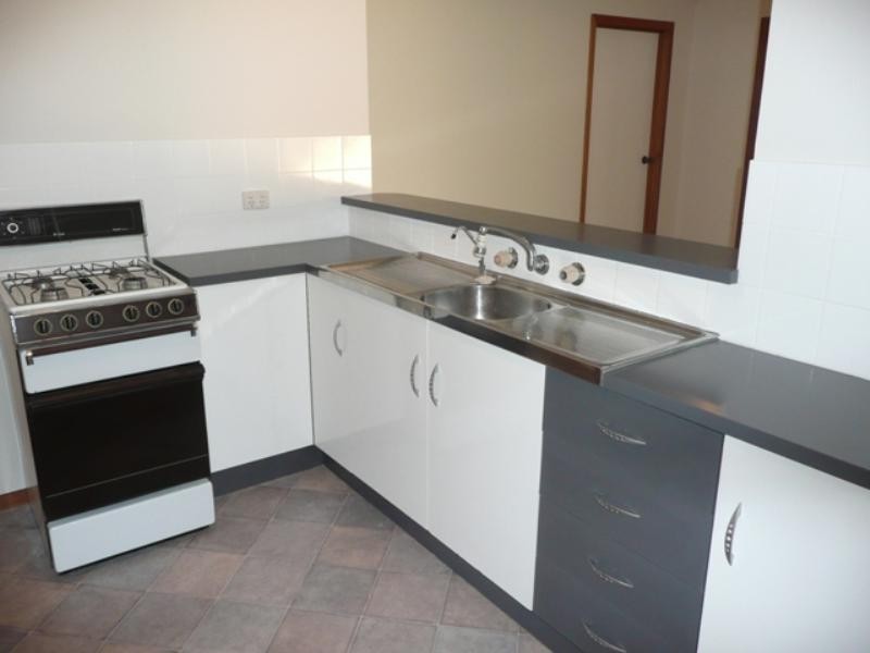 2 Joan Court, Burton SA 5110