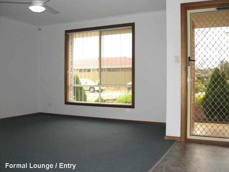 40 Lauren Drive, Paralowie SA 5108