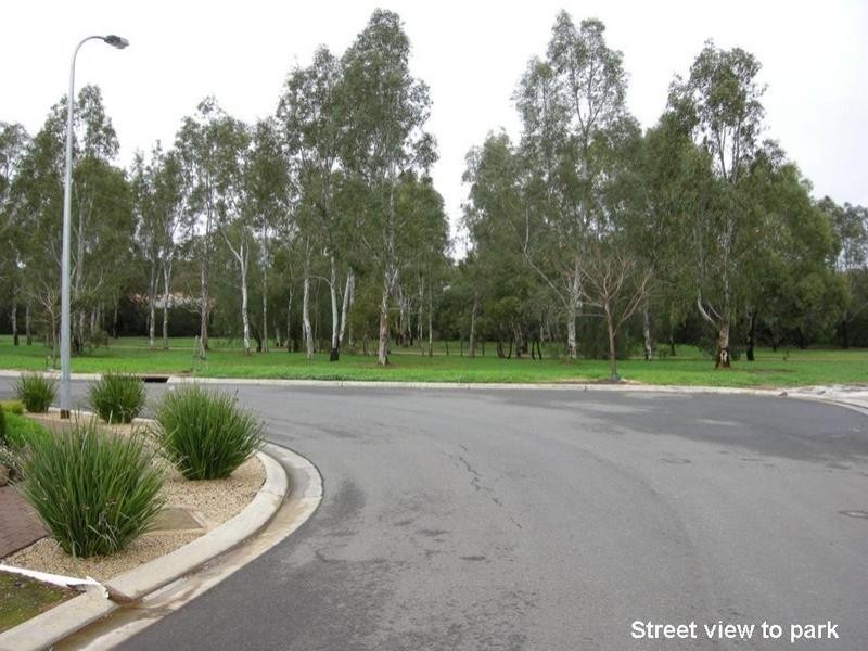 40 Lauren Drive, Paralowie SA 5108