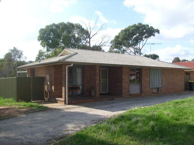 1 Trevalsa Court, Salisbury Heights SA 5109