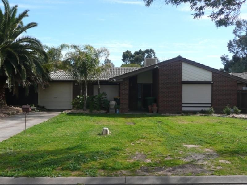 2 Dyson Court, Paralowie SA 5108