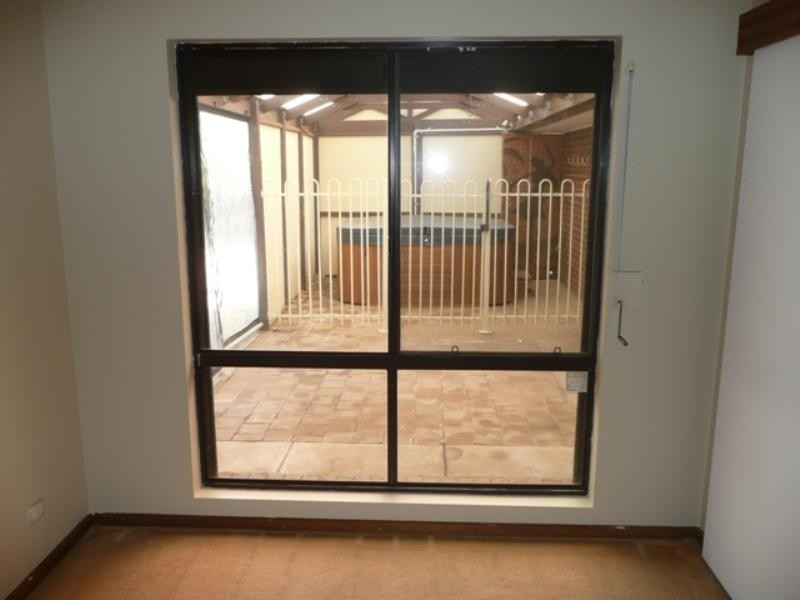 2 Dyson Court, Paralowie SA 5108