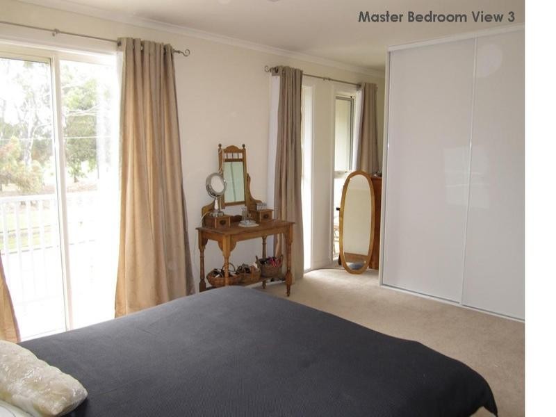 55 Fleming Crescent, Mansfield Park SA 5012
