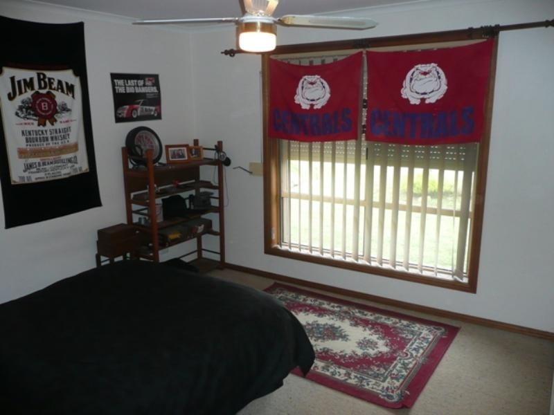 34 Janine Drive, Burton SA 5110