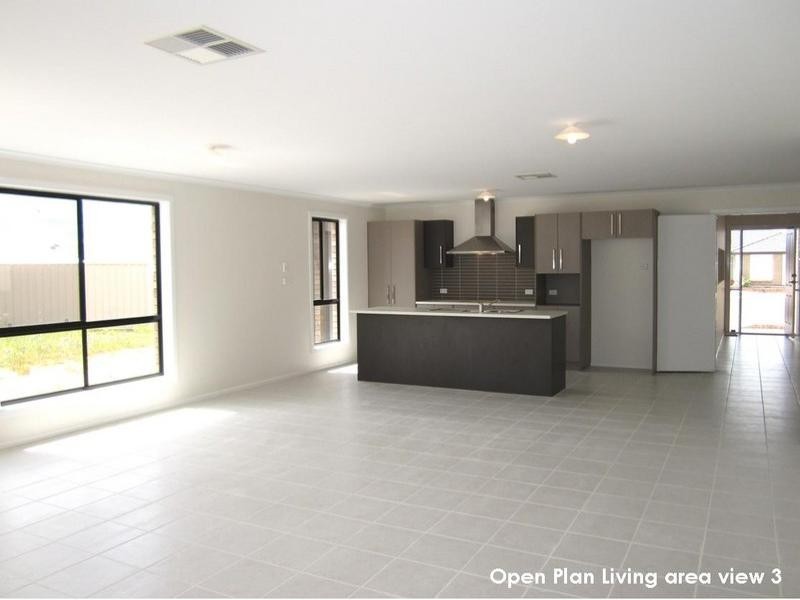 8 Alexios Court, Munno Para West SA 5115