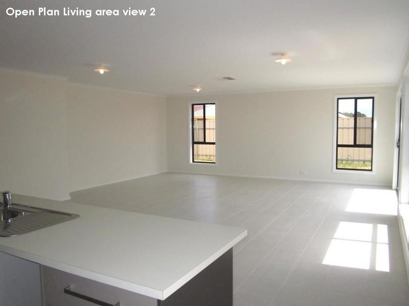 8 Alexios Court, Munno Para West SA 5115