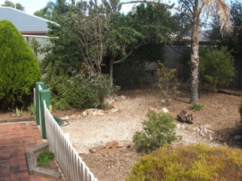 27 Japonica Crescent, Parafield Gardens SA 5107