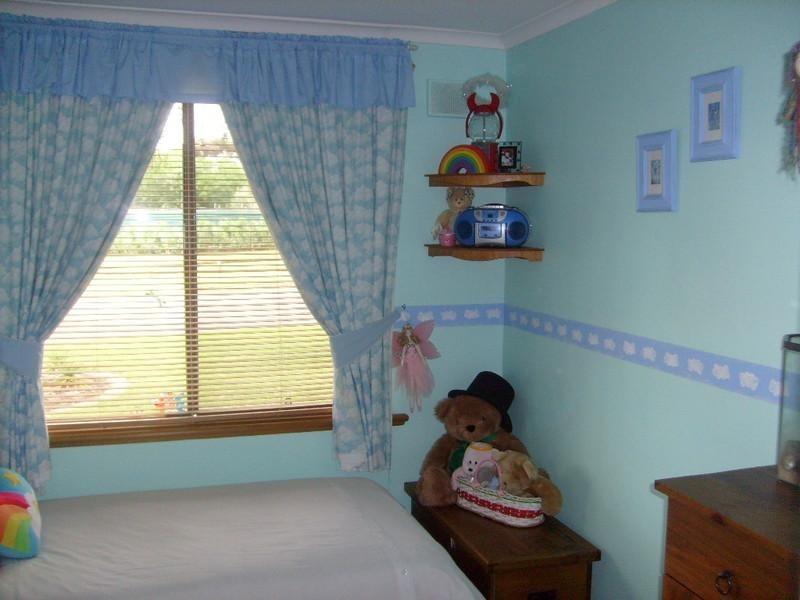 11 Garnet Drive, Salisbury East SA 5109