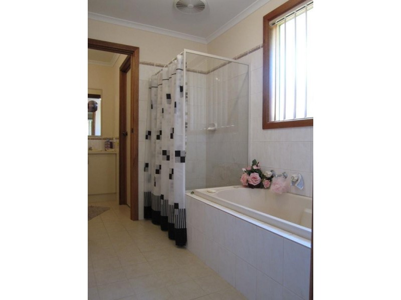 4D Jane Crescent, Salisbury SA 5108