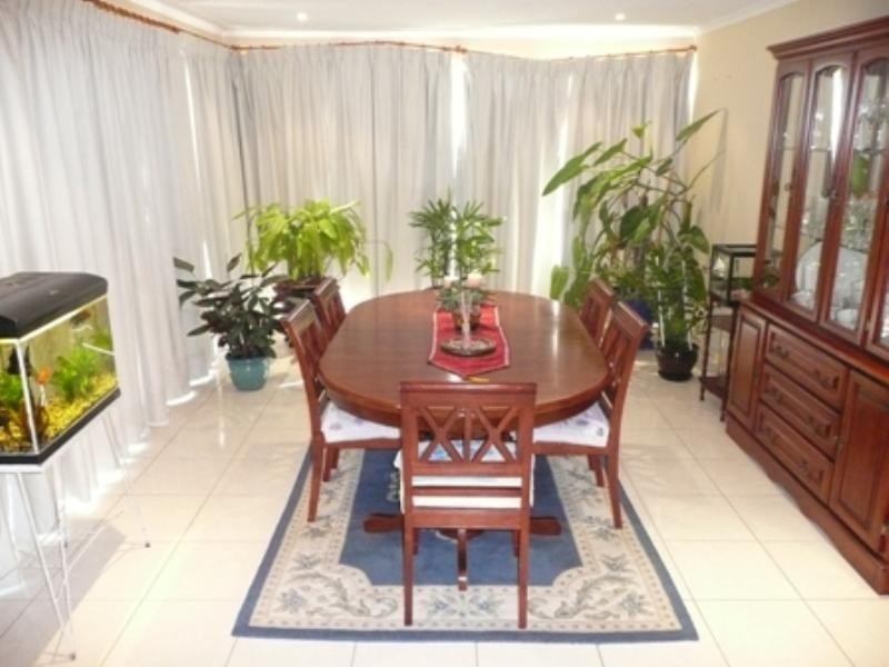 1 Kingborn Road, Parafield Gardens SA 5107