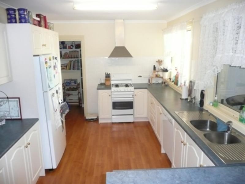 22 Carpenter Road, Parafield Gardens SA 5107