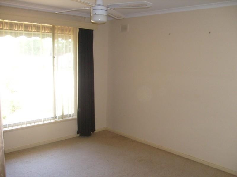 16 Karingal Crescent, Salisbury Park SA 5109