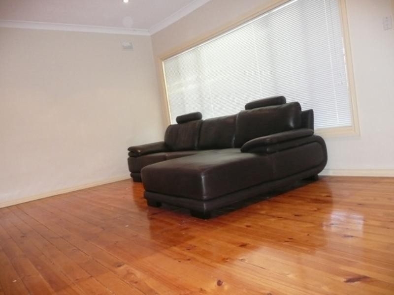 6 Ponsford Crescent, Parafield Gardens SA 5107