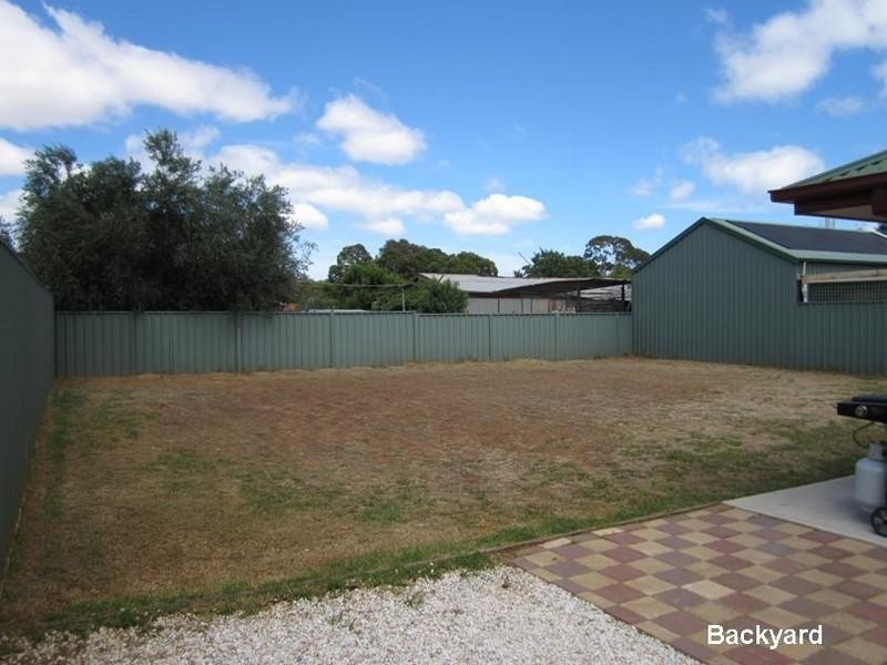 11 Moneva Street, Paralowie SA 5108